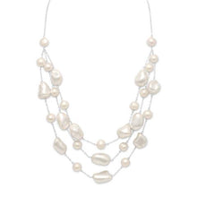 Extension Graduated Shell and Cultured Freshwater Pearl Necklace